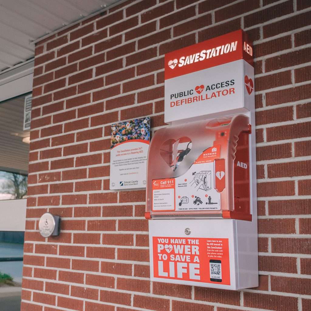 Outdoor AED Cabinet